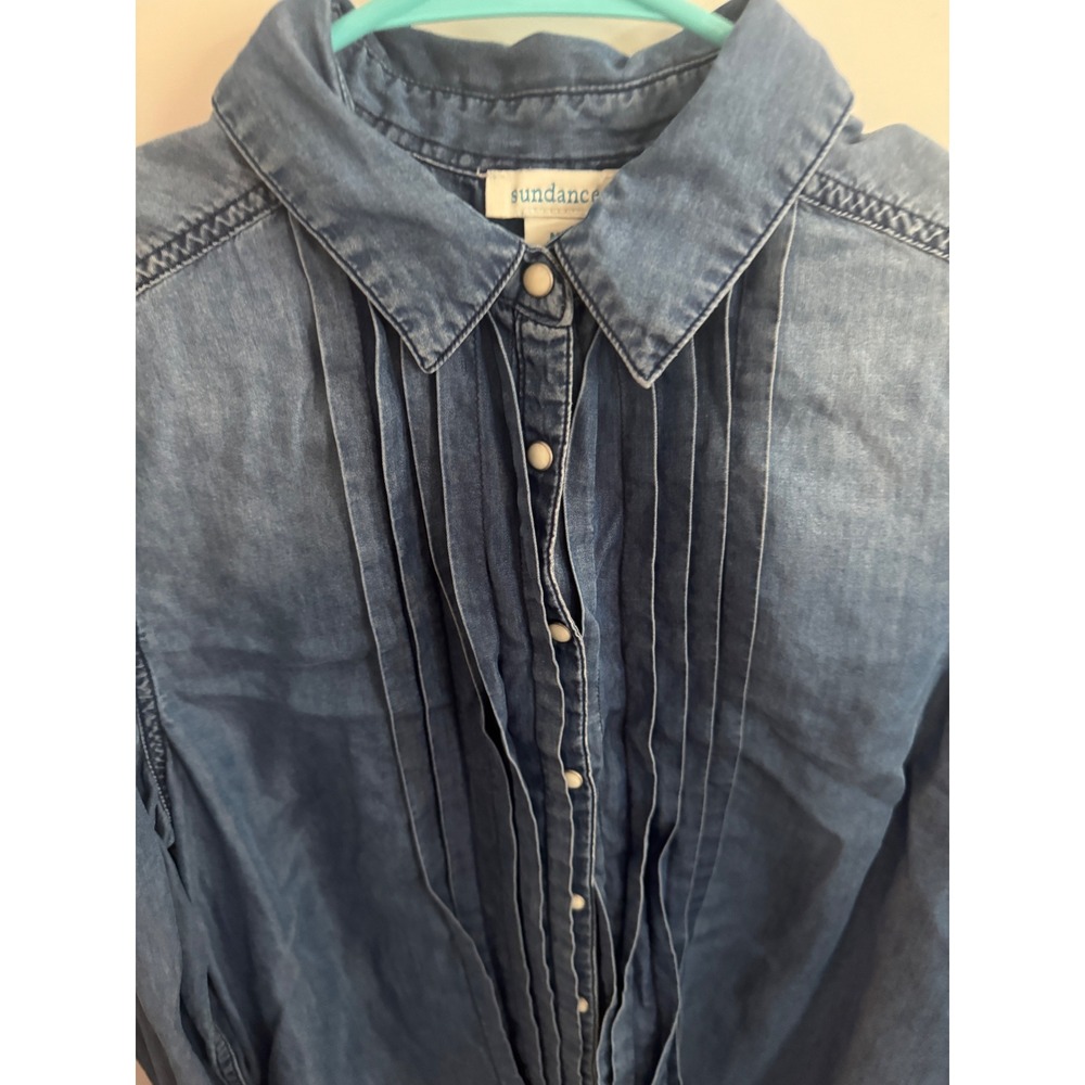 Sundance Womens Blue Denim Pintuck Pleated Button Down Shirt Long Sleeve Medium